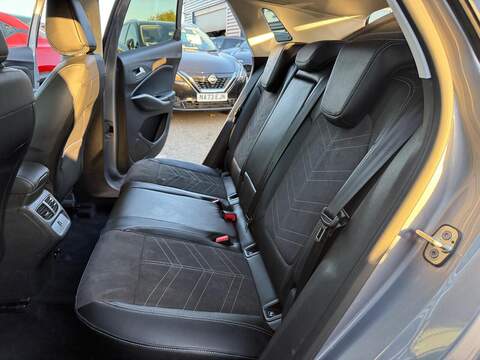 Vauxhall Grandland 1.2 Turbo Ultimate Euro 6 (s/s) 5dr - U79250