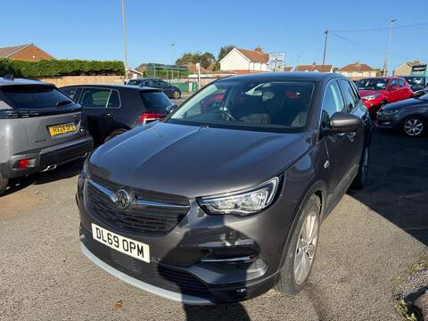 Vauxhall Grandland X 1.2 Turbo Elite Nav SUV 5dr Petrol Manual 6Spd Euro 6 (s/s) (130 ps) - U79251