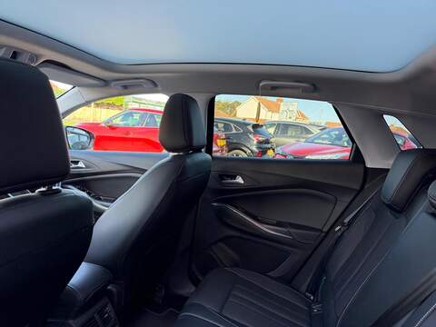 Vauxhall Grandland X 1.2 Turbo Elite Nav SUV 5dr Petrol Manual 6Spd Euro 6 (s/s) (130 ps) - U79251