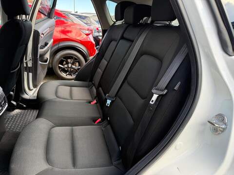 Mazda CX-5 2.0 SKYACTIV-G SE-L Nav+ SUV 5dr Petrol Manual Euro 6 (s/s) (165 ps) - U79257