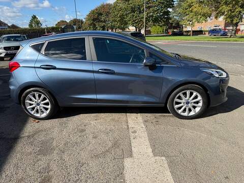 Ford Fiesta 1.0T EcoBoost MHEV Titanium Hatchback 5dr Petrol Manual Euro 6 (s/s) (125 ps) - U79258