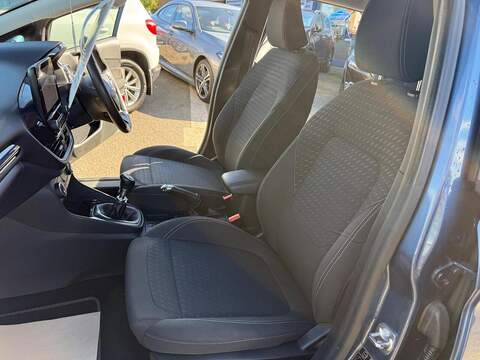 Ford Fiesta 1.0T EcoBoost MHEV Titanium Hatchback 5dr Petrol Manual Euro 6 (s/s) (125 ps) - U79258