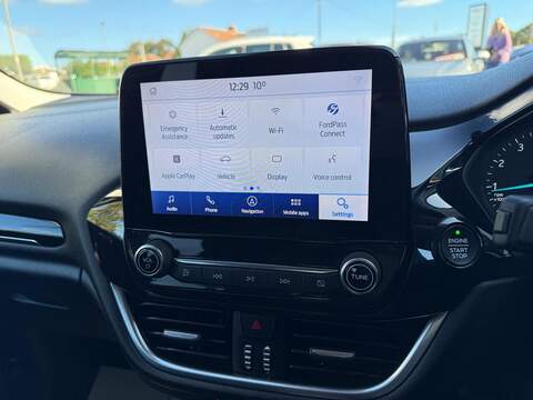 Ford Fiesta 1.0T EcoBoost MHEV Titanium Hatchback 5dr Petrol Manual Euro 6 (s/s) (125 ps) - U79258