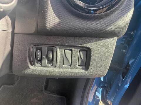 Renault Clio 1.2 16V Dynamique Nav Euro 6 5dr - U79261