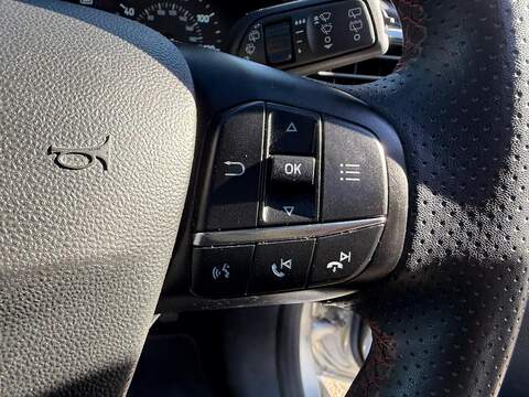 Ford Fiesta 1.0T EcoBoost ST-Line Euro 6 (s/s) 5dr - U79262