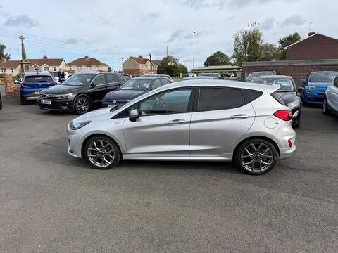Ford Fiesta 1.0T EcoBoost ST-Line Euro 6 (s/s) 5dr - U79262