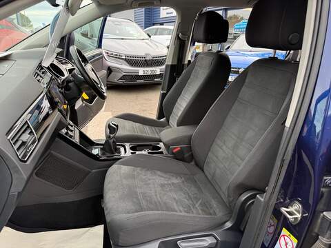 Volkswagen Touran 1.5 TSI EVO SEL Euro 6 (s/s) 5dr - U79269