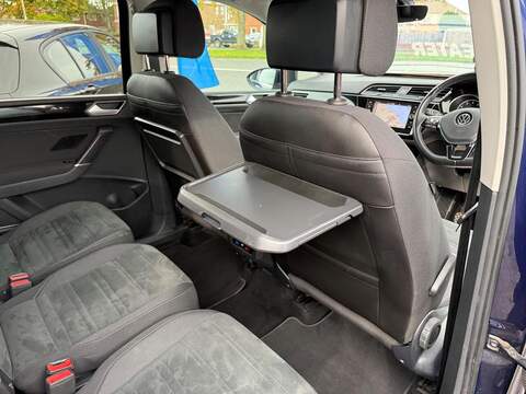 Volkswagen Touran 1.5 TSI EVO SEL Euro 6 (s/s) 5dr - U79269