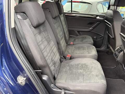 Volkswagen Touran 1.5 TSI EVO SEL Euro 6 (s/s) 5dr - U79269