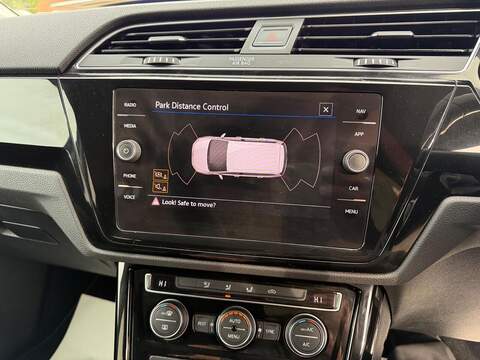 Volkswagen Touran 1.5 TSI EVO SEL Euro 6 (s/s) 5dr - U79269