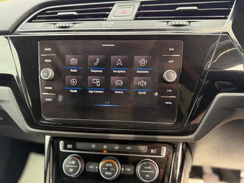 Volkswagen Touran 1.5 TSI EVO SEL Euro 6 (s/s) 5dr - U79269