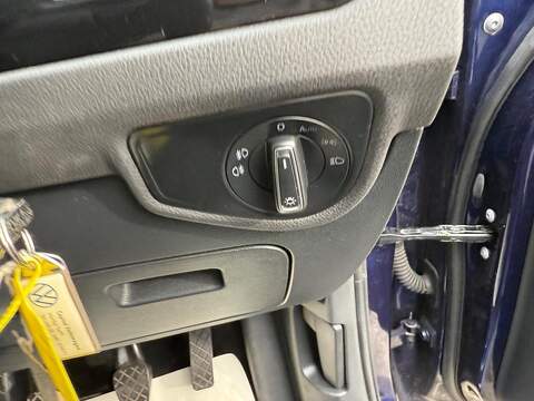 Volkswagen Touran 1.5 TSI EVO SEL Euro 6 (s/s) 5dr - U79269