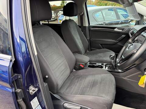 Volkswagen Touran 1.5 TSI EVO SEL Euro 6 (s/s) 5dr - U79269