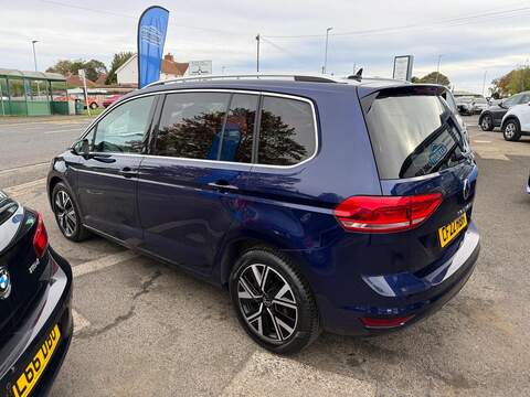 Volkswagen Touran 1.5 TSI EVO SEL Euro 6 (s/s) 5dr - U79269