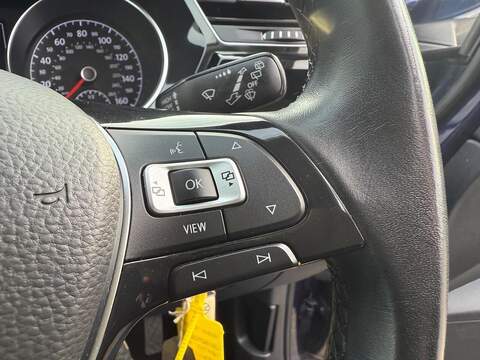 Volkswagen Touran 1.5 TSI EVO SEL Euro 6 (s/s) 5dr - U79269
