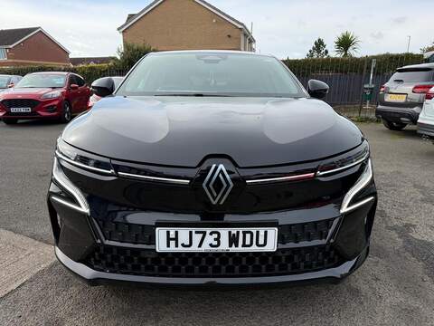 Renault Megane E-Tech 60kWh techno+ Auto 5dr (optimum charge) - U79272