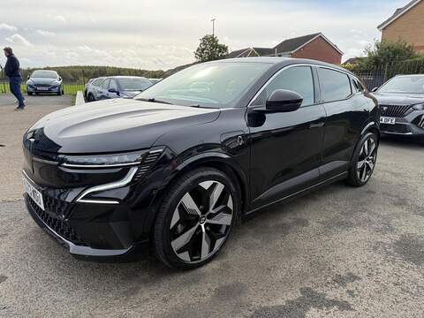 Renault Megane E-Tech 60kWh techno+ Auto 5dr (optimum charge) - U79272
