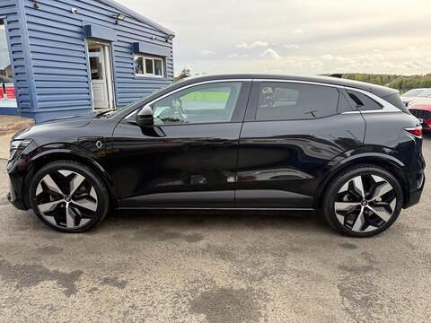 Renault Megane E-Tech 60kWh techno+ Auto 5dr (optimum charge) - U79272