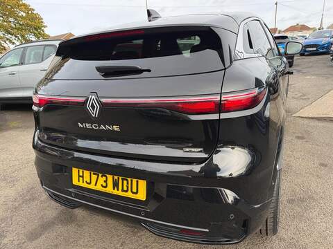 Renault Megane E-Tech 60kWh techno+ Auto 5dr (optimum charge) - U79272