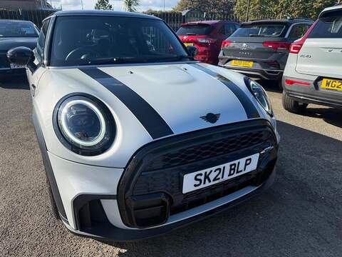MINI Hatch 1.5 Cooper Sport Hatchback 3dr Petrol Manual Euro 6 (s/s) (136 ps) - U79273