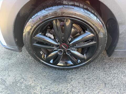 MINI Hatch 1.5 Cooper Sport Hatchback 3dr Petrol Manual Euro 6 (s/s) (136 ps) - U79273