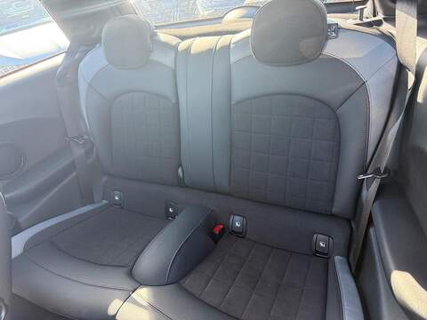 MINI Hatch 1.5 Cooper Sport Hatchback 3dr Petrol Manual Euro 6 (s/s) (136 ps) - U79273