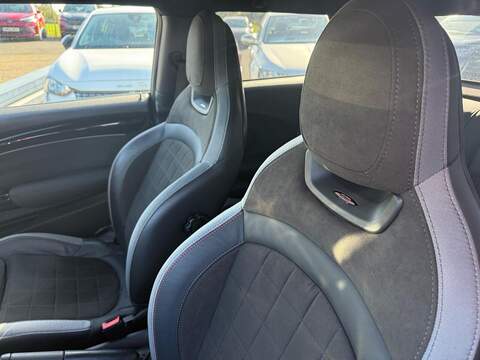 MINI Hatch 1.5 Cooper Sport Hatchback 3dr Petrol Manual Euro 6 (s/s) (136 ps) - U79273