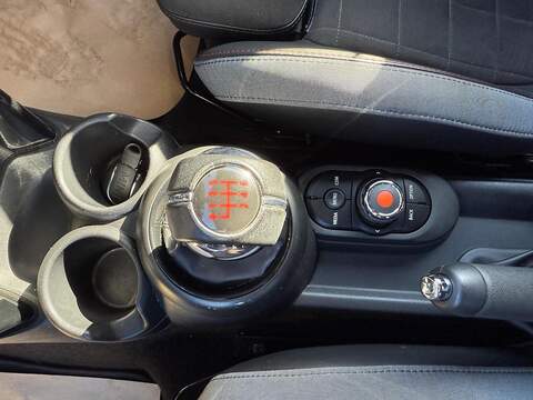 MINI Hatch 1.5 Cooper Sport Hatchback 3dr Petrol Manual Euro 6 (s/s) (136 ps) - U79273