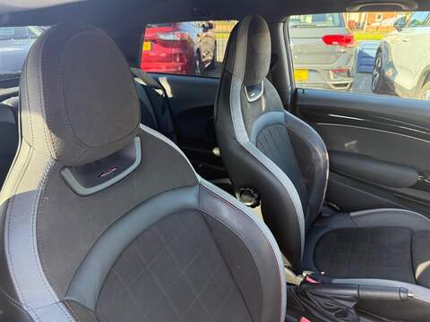 MINI Hatch 1.5 Cooper Sport Hatchback 3dr Petrol Manual Euro 6 (s/s) (136 ps) - U79273