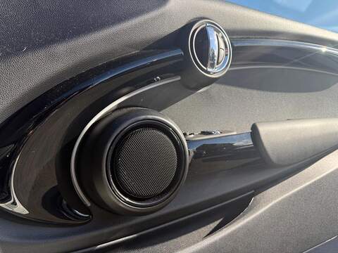 MINI Hatch 1.5 Cooper Sport Hatchback 3dr Petrol Manual Euro 6 (s/s) (136 ps) - U79273