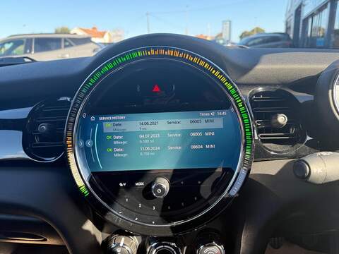 MINI Hatch 1.5 Cooper Sport Hatchback 3dr Petrol Manual Euro 6 (s/s) (136 ps) - U79273