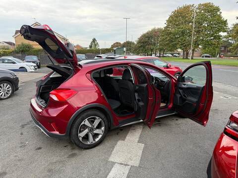 Ford Focus EcoBlue Active Hatchback 1.5 Manual Diesel - U79275