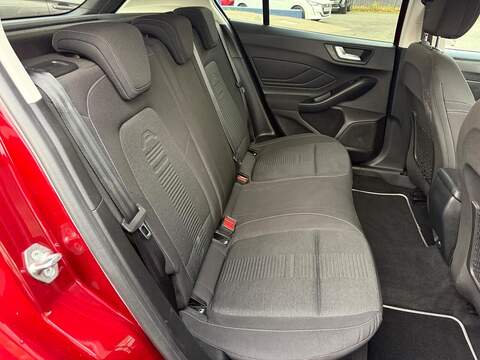 Ford Focus EcoBlue Active Hatchback 1.5 Manual Diesel - U79275