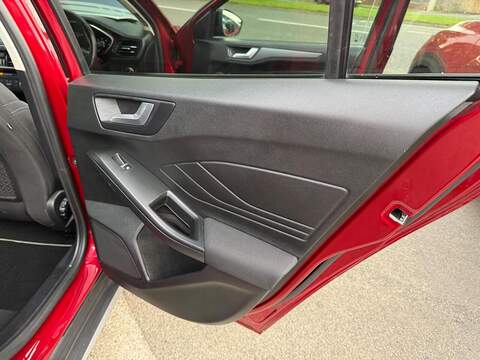 Ford Focus EcoBlue Active Hatchback 1.5 Manual Diesel - U79275