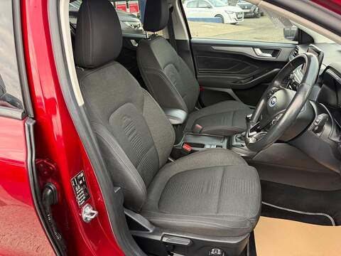 Ford Focus EcoBlue Active Hatchback 1.5 Manual Diesel - U79275