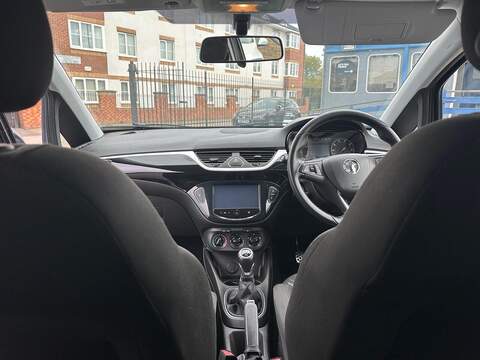 Vauxhall Corsa 1.4i ecoTEC Limited Edition Hatchback 3dr Petrol M Hatchback 1.4 Manual Petrol - U79276