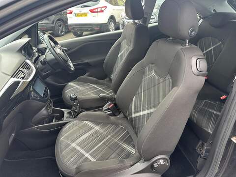 Vauxhall Corsa 1.4i ecoTEC Limited Edition Hatchback 3dr Petrol M Hatchback 1.4 Manual Petrol - U79276