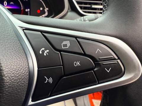 Renault Clio 1.6 E-TECH Evolution Auto Euro 6 (s/s) 5dr - U79277