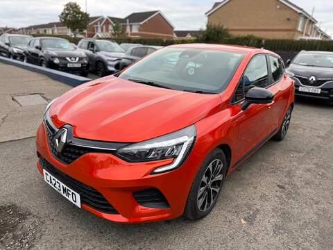 Renault Clio 1.6 E-TECH Evolution Auto Euro 6 (s/s) 5dr - U79277