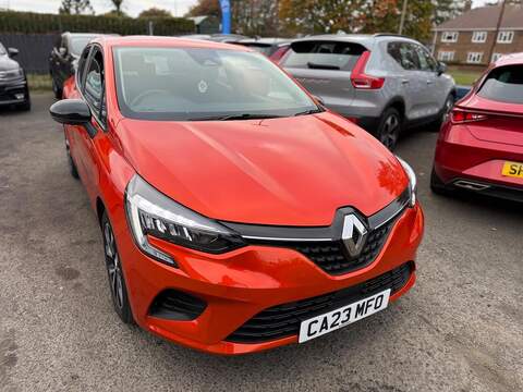 Renault Clio 1.6 E-TECH Evolution Auto Euro 6 (s/s) 5dr - U79277