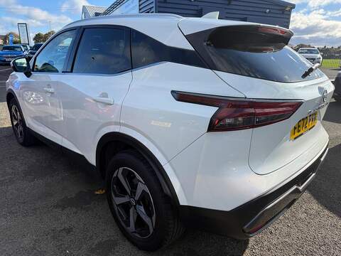 Nissan Qashqai 1.3 DIG-T MHEV N-Connecta XTRON Euro 6 (s/s) 5dr - U79278