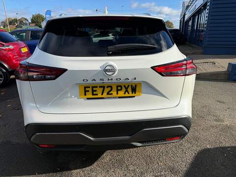 Nissan Qashqai 1.3 DIG-T MHEV N-Connecta XTRON Euro 6 (s/s) 5dr - U79278