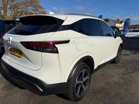 Nissan Qashqai 1.3 DIG-T MHEV N-Connecta XTRON Euro 6 (s/s) 5dr - U79278