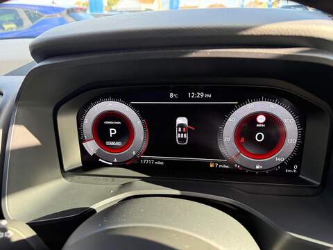 Nissan Qashqai 1.3 DIG-T MHEV N-Connecta XTRON Euro 6 (s/s) 5dr - U79278