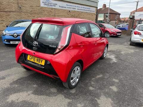 Toyota AYGO 1.0 VVT-i x-play Euro 5 5dr Euro 5 - U79283