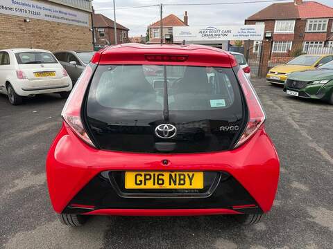 Toyota AYGO 1.0 VVT-i x-play Euro 5 5dr Euro 5 - U79283