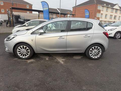 Vauxhall Corsa 1.2i SE Euro 6 5dr - U79284