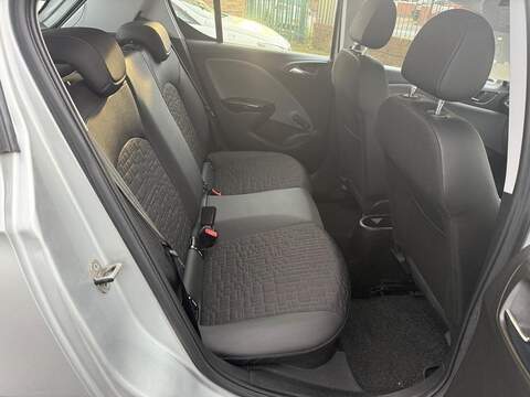 Vauxhall Corsa 1.2i SE Euro 6 5dr - U79284