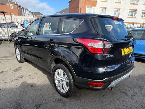 Ford Kuga 1.5 TDCi Zetec SUV 5dr Diesel Manual Euro 6 (s/s) (120 ps) - U79286