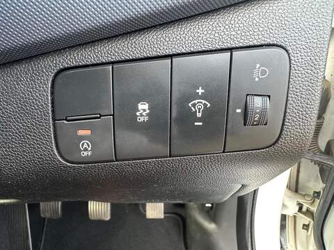 Hyundai i10 1.0 SE Hatchback 5dr Petrol Manual Euro 6 (66 ps) - U79288